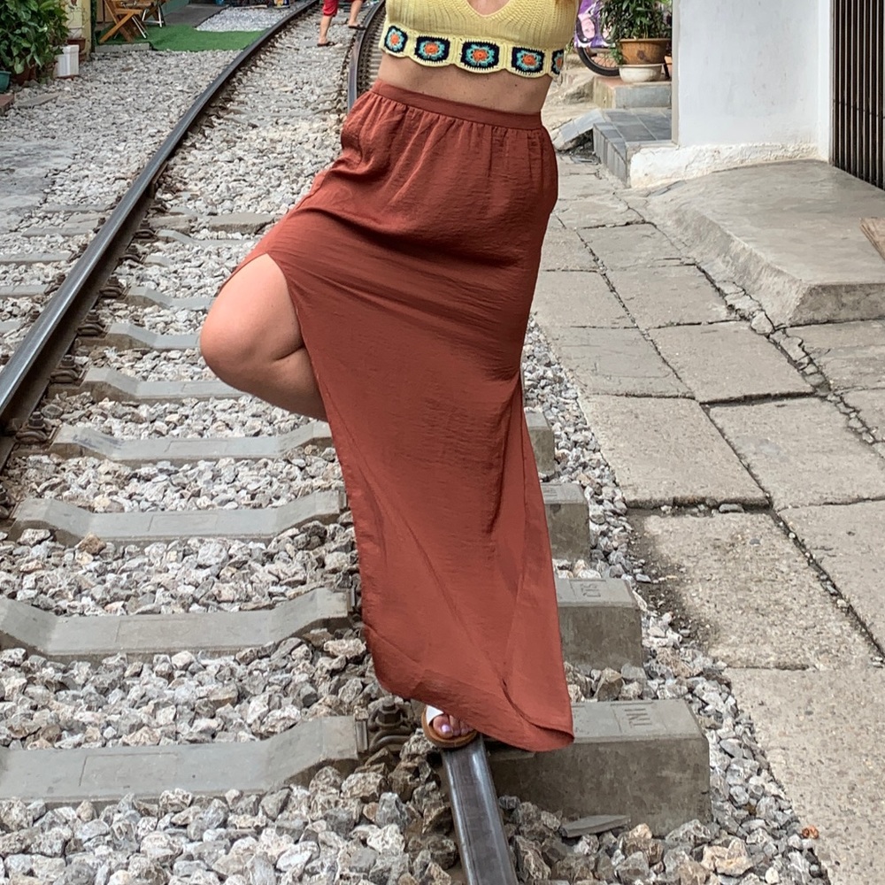 Orange two slit skirt